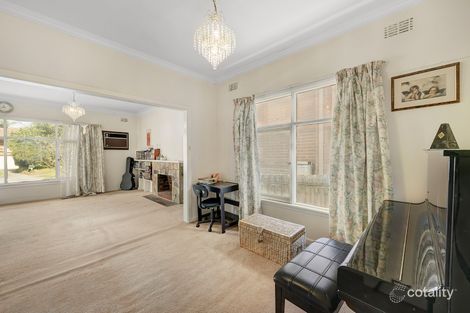 Property photo of 130 Mountain View Road Balwyn North VIC 3104