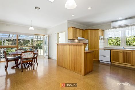 Property photo of 21 Manifold Street Colac VIC 3250