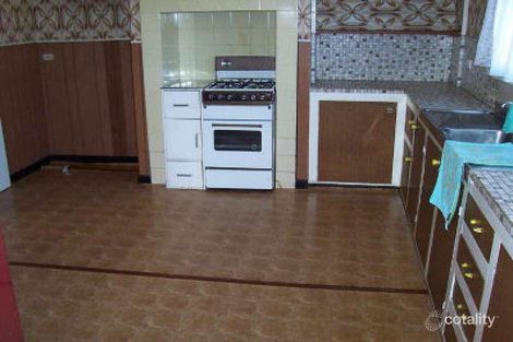 Property photo of 4 Clive Street Hampton Park VIC 3976