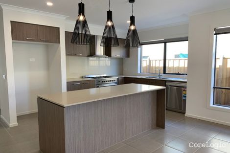 Property photo of 27 Curzon Street Clyde North VIC 3978