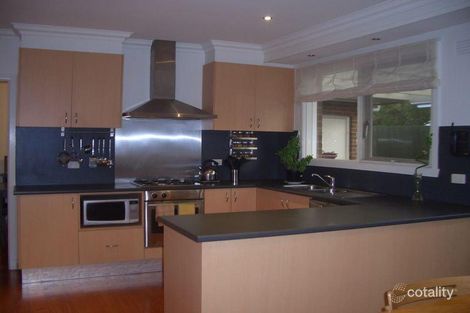 5 Medina Rd, Glen Waverley, VIC 3150