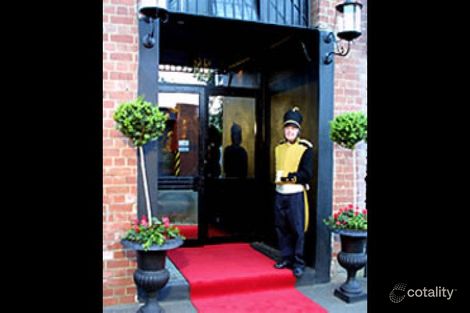 12 Elizabeth St, Kensington, VIC 3031