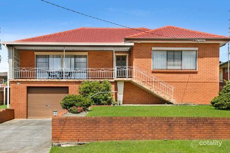 15 Edmund Ave, Figtree, NSW 2525