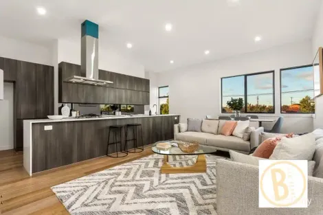 Property photo of 2/41 Thomson Street Maidstone VIC 3012