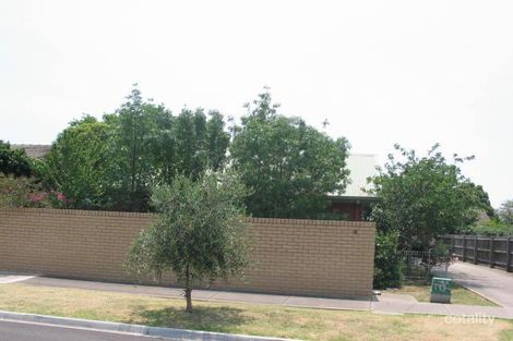 2/8 Rose St, Braybrook, VIC 3019