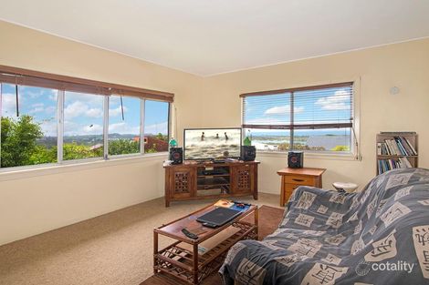Property photo of 14 Seaview Road Banora Point NSW 2486