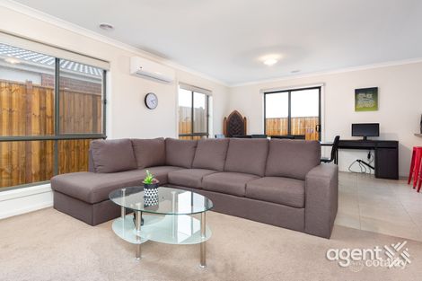 Property photo of 6 Eloise Circuit Officer VIC 3809