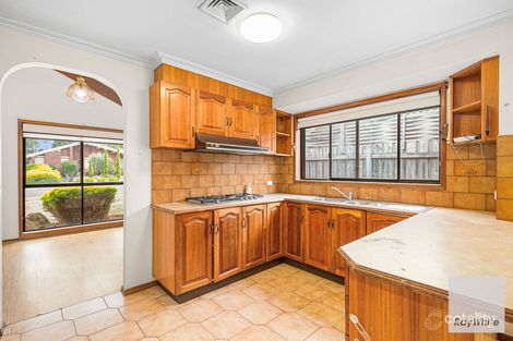 Property photo of 6 Tekapo Crescent Taylors Lakes VIC 3038
