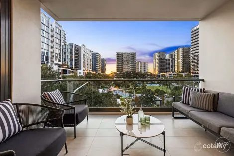 319/8 STUDIO DR, EASTGARDENS, NSW 2036