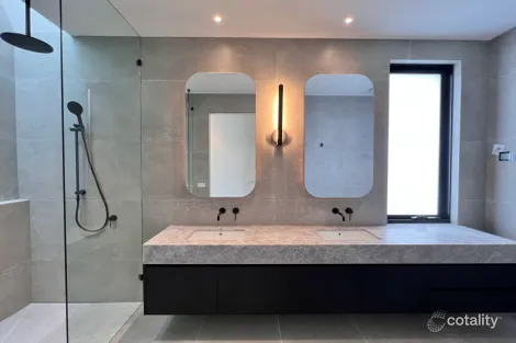 Property photo of 23 Walter Street Bulleen VIC 3105