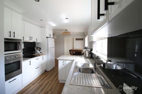 Property photo of 22 Havachat Place Orange NSW 2800