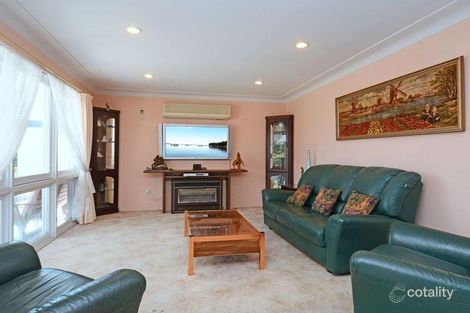 Property photo of 4 Field Avenue Toronto NSW 2283