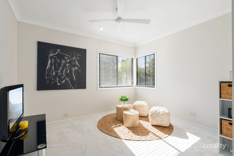 Property photo of 10 Gammon Drive Varsity Lakes QLD 4227