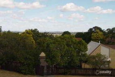 27 Port St, Jamboree Heights, QLD 4074