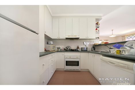 Property photo of 2/36 James Street Glen Huntly VIC 3163