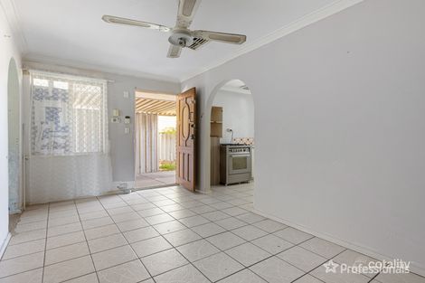 Property photo of 46 Kenton Way Calista WA 6167
