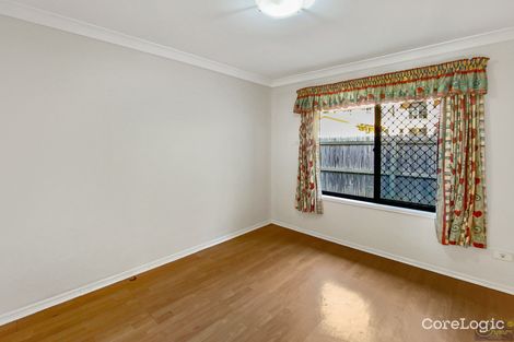 Property photo of 15 Grevillea Place Forest Lake QLD 4078
