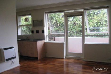 Property photo of 19/86-88 Ruskin Street Elwood VIC 3184