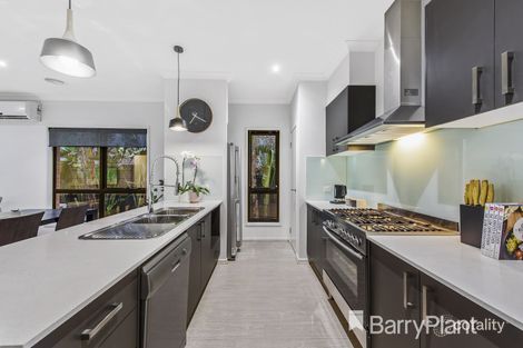 Property photo of 160 Hummingbird Boulevard Tarneit VIC 3029