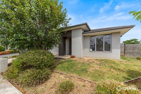 38 Athletic Cct, Clyde, VIC 3978