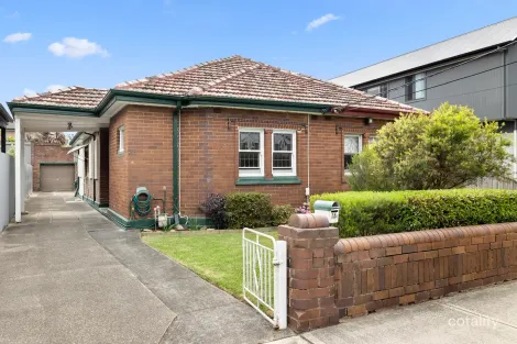 15a Yandarlo St, Croydon Park, NSW 2133