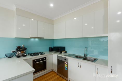 Property photo of 2/18 Alwyn Street Bayswater VIC 3153