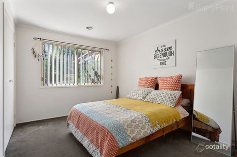 Property photo of 78 Wintersun Road Berwick VIC 3806