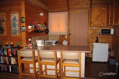 Property photo of 3 Flea Street Heathcote VIC 3523