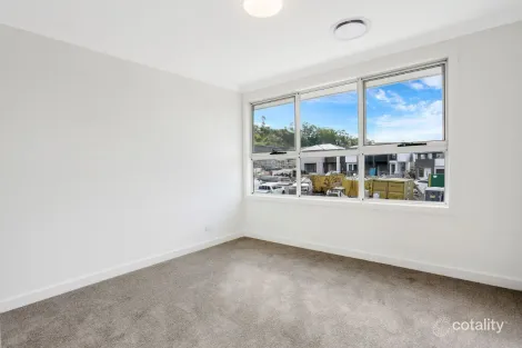 Property photo of 15 Marsdenia Avenue Melonba NSW 2765