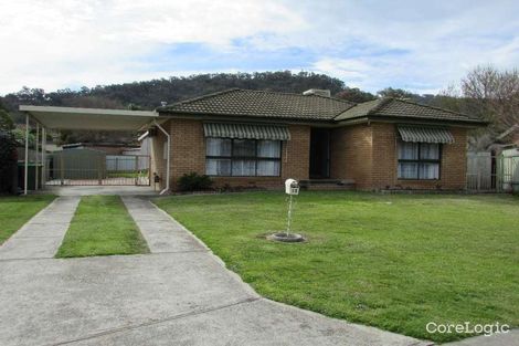 Property photo of 13 Curringa Place Springdale Heights NSW 2641