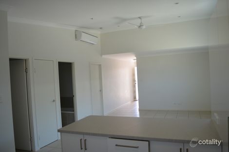 Property photo of 18/8 Hillcrest Street Emerald QLD 4720
