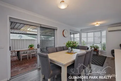 Property photo of 17 Wargon Crescent Glenmore Park NSW 2745