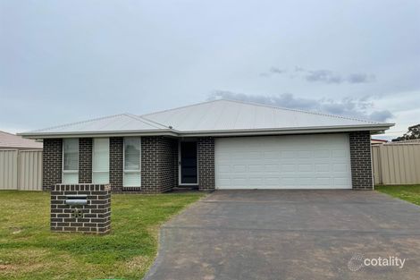 Property photo of 30 Spears Drive Dubbo NSW 2830