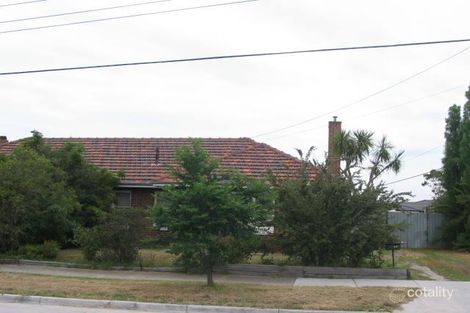 Property photo of 32 Treloar Crescent Braybrook VIC 3019