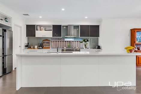 Property photo of 61 Riverbend Drive Darley VIC 3340