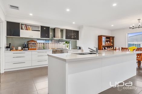 Property photo of 61 Riverbend Drive Darley VIC 3340