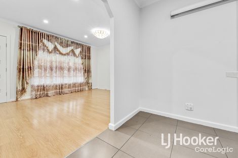 Property photo of 15 McLean Crescent Dandenong North VIC 3175