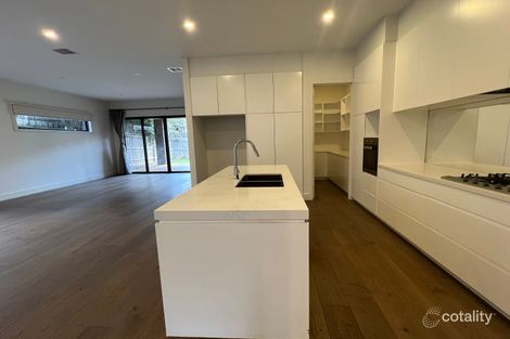 Property photo of 8A Clyde Street Box Hill North VIC 3129