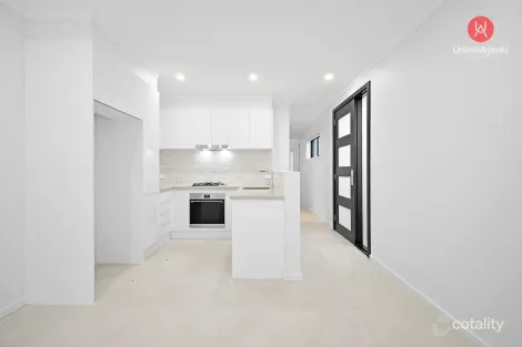 8 Eber Ave, Elizabeth Hills, NSW 2171