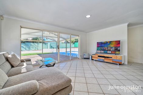 Property photo of 17 Fallbrook Avenue Woodvale WA 6026