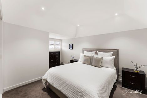 Property photo of 10 Dunstan Street Macleod VIC 3085