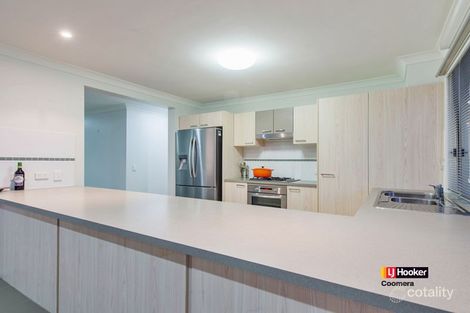 Property photo of 7 Silver Dawn Crescent Oxenford QLD 4210
