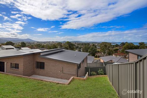 Property photo of 183 Wyndarra Way Koonawarra NSW 2530