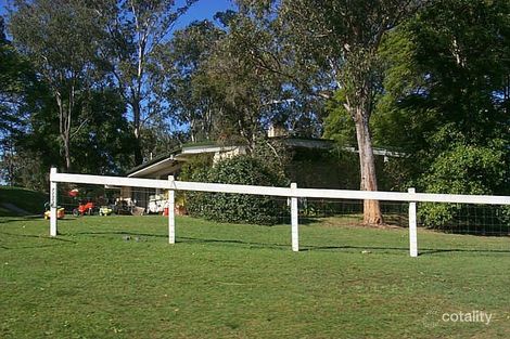 Property photo of 33 Deerhurst Road Brookfield QLD 4069