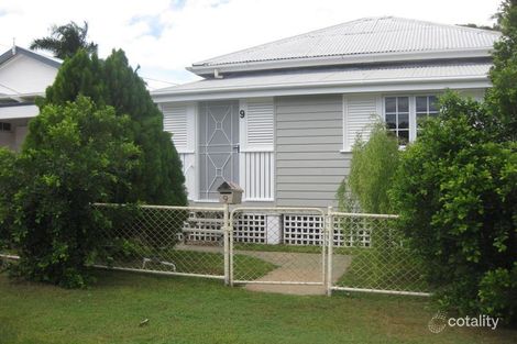 9 Leigh St, West End, QLD 4810