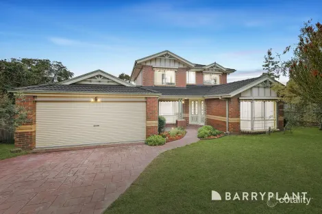 8 Edgbaston Cct, Berwick, VIC 3806