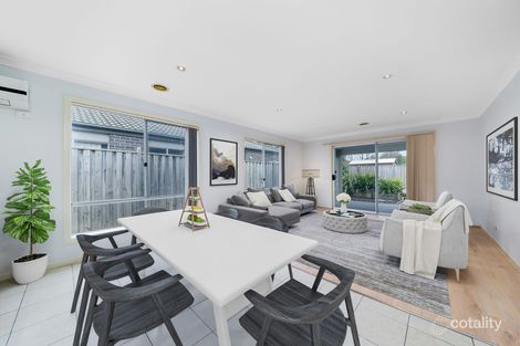 Property photo of 19 Ogle Way Cranbourne North VIC 3977