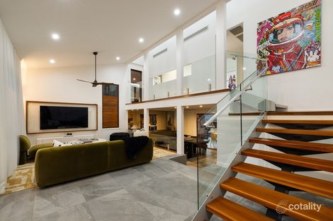 Property photo of 8 Mina Place Southport QLD 4215