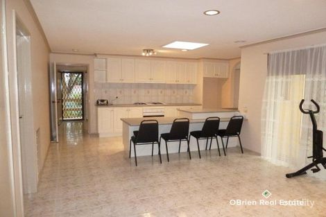 47 Whitehaven Cres, Noble Park North, VIC 3174