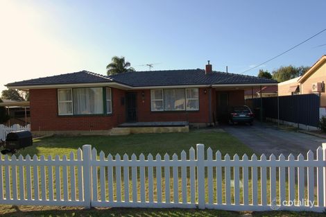 8 Crawley Rd, Armadale, WA 6112